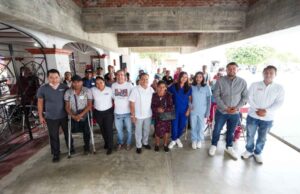 DIF Oaxaca mejora salud bucal de habitantes de San Martín Mexicapam